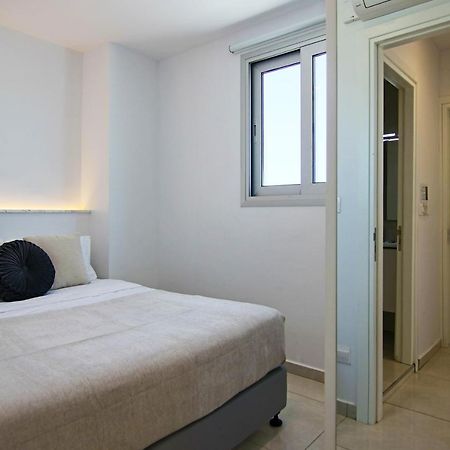Phaedrus Living - Seaside Executive Flat Harbour 203 Apartment Paphos ภายนอก รูปภาพ
