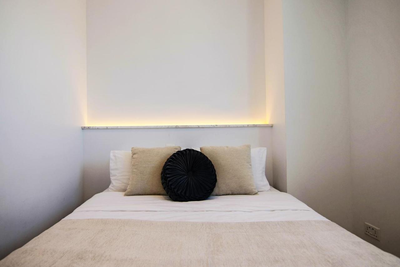 Phaedrus Living - Seaside Executive Flat Harbour 203 Apartment Paphos ภายนอก รูปภาพ